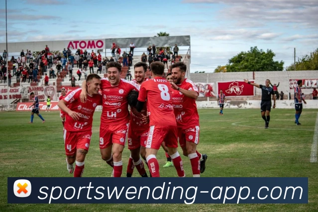 问鼎娱乐APP 高清赛事图